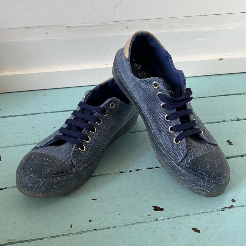 Anthro Colab RECYKERS EU38 (but fits more like EU37 US 6.5) Camden Sneaker